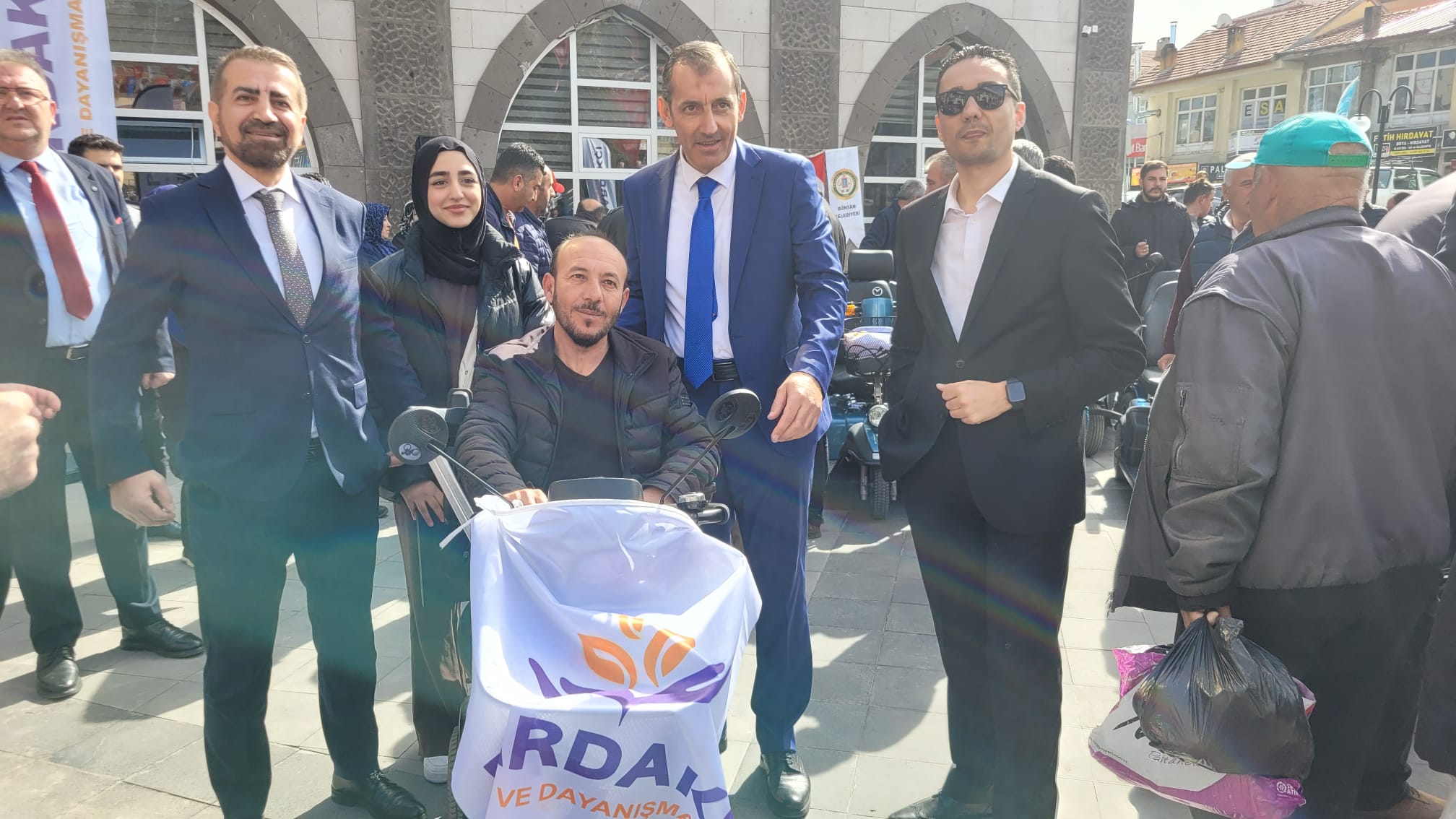 Vakıf faaliyetlerimizden Kareler